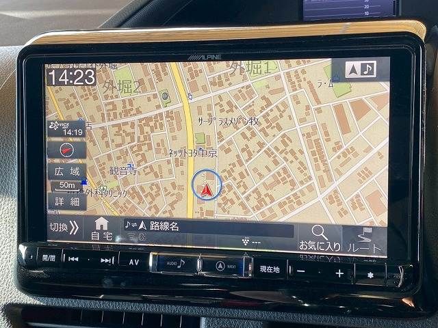 TOYOTA VOXY 2018 Image 31