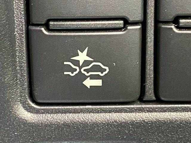 TOYOTA VOXY 2018 Image 31