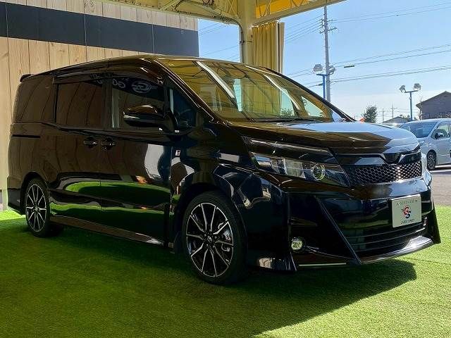 TOYOTA VOXY 2018 Image 31