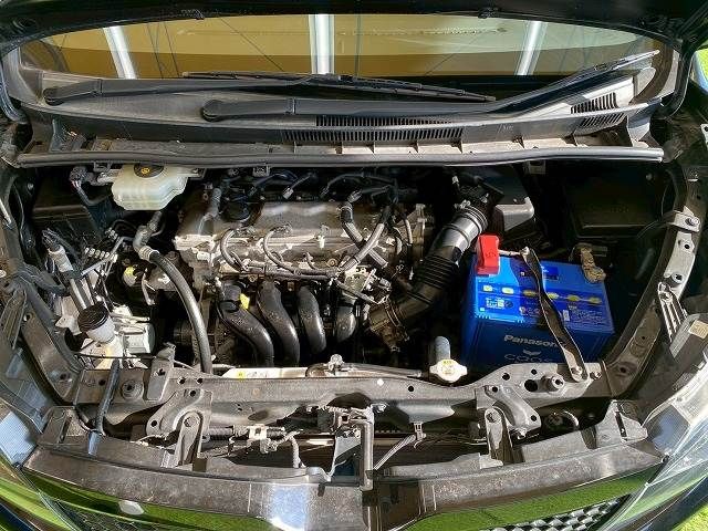 TOYOTA VOXY 2018 Image 31