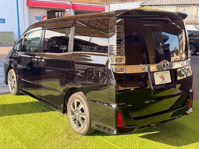 TOYOTA VOXY 2020 Image 31