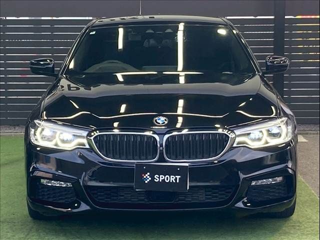 BMW 5SERIES SEDAN 2018 Image 31