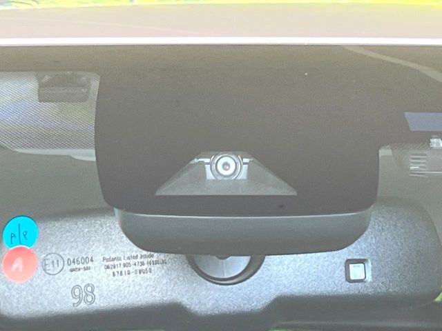 TOYOTA PRIUS 2017 Image 31