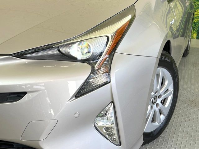 TOYOTA PRIUS 2017 Image 31