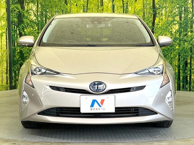 TOYOTA PRIUS 2017 Image 31