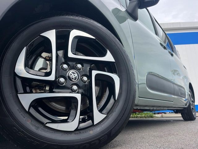 TOYOTA SIENTA HYBRID 2023 Image 31