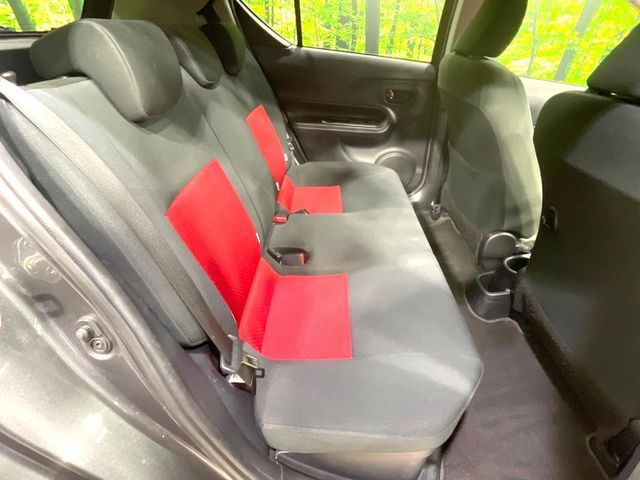 TOYOTA AQUA 2018 Image 31