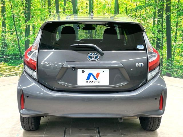 TOYOTA AQUA 2018 Image 31