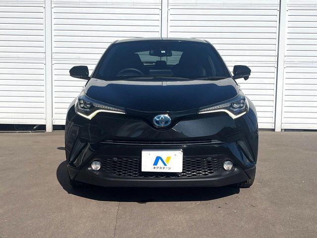 TOYOTA C-HR 2017 Image 31