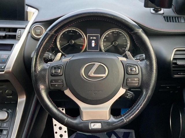 TOYOTA LEXUS NX200T 2015 Image 31