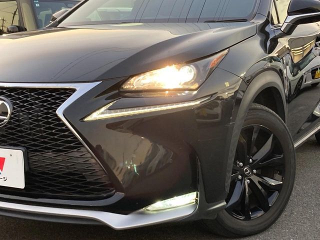 TOYOTA LEXUS NX200T 2015 Image 31