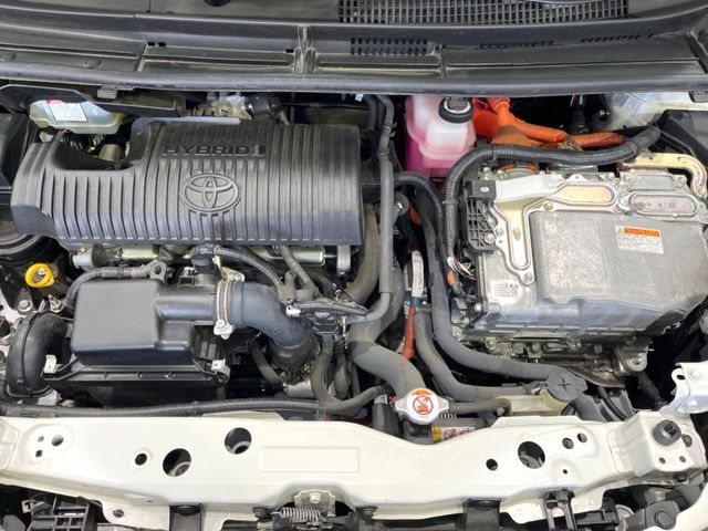 TOYOTA SIENTA HYBRID 2020 Image 31