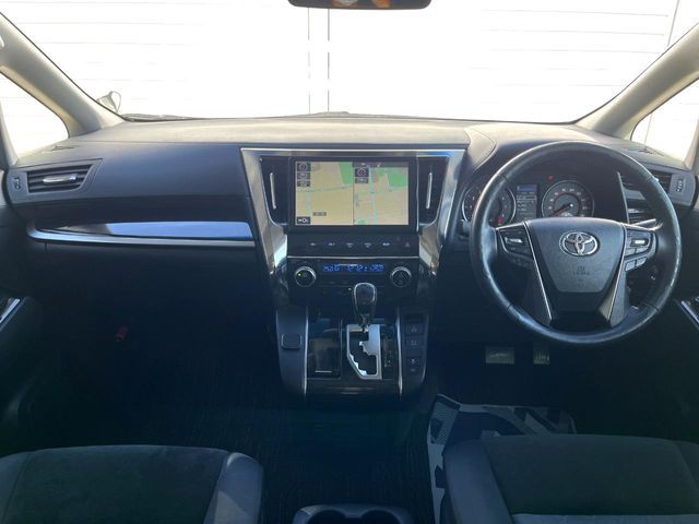 TOYOTA VELLFIRE 2018 Image 31