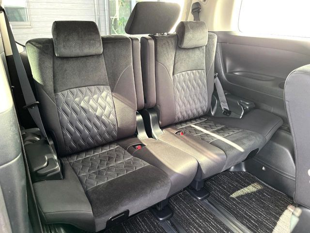 TOYOTA VELLFIRE 2018 Image 31