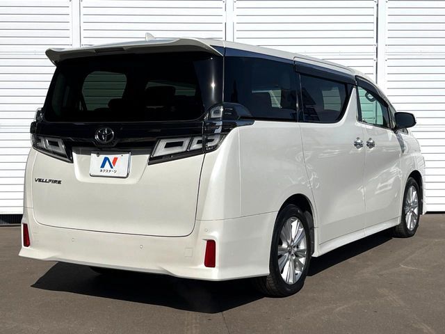TOYOTA VELLFIRE 2018 Image 31