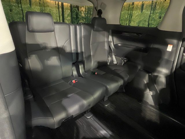 TOYOTA VELLFIRE 2018 Image 31