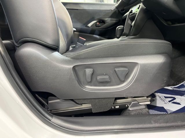 TOYOTA YARIS CROSS HYBRID 2025 Image 31