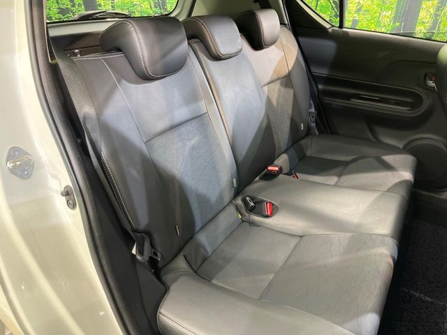 TOYOTA AQUA 2013 Image 31