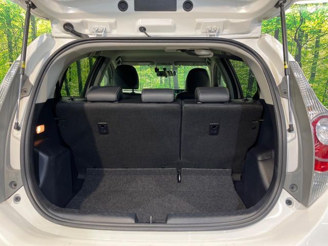 TOYOTA AQUA 2013 Image 31