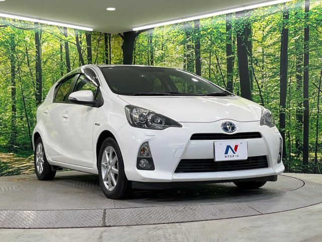 TOYOTA AQUA 2013 Image 31