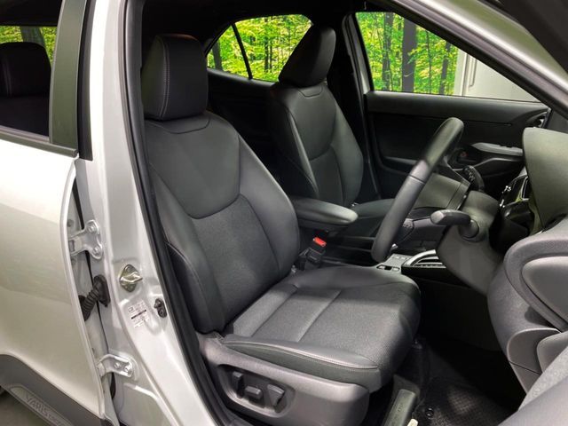 TOYOTA YARIS CROSS HYBRID 2025 Image 31