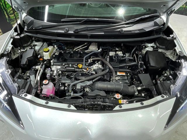 TOYOTA YARIS CROSS HYBRID 2025 Image 31