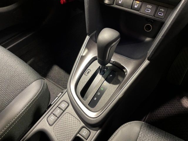 TOYOTA YARIS CROSS HYBRID 2025 Image 31