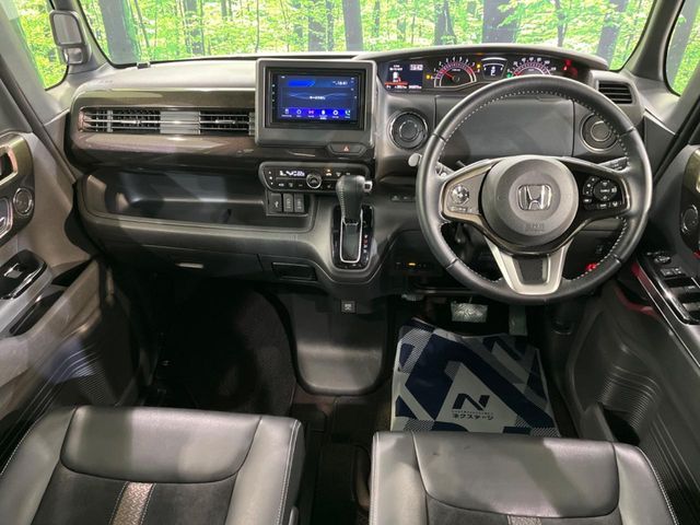 HONDA N BOX CUSTOM 2020 Image 31