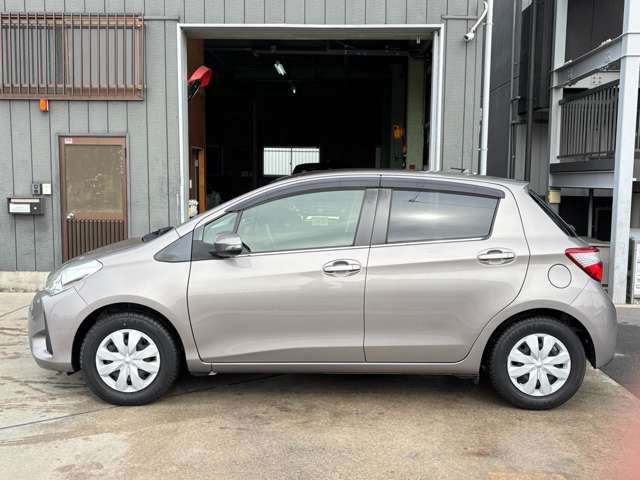 TOYOTA VITZ 2018 Image 31