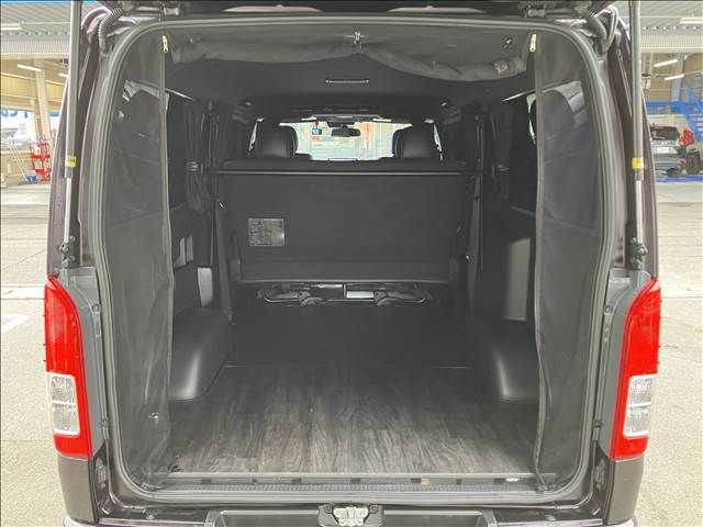 TOYOTA HIACE VAN 2WD 2019 Image 31