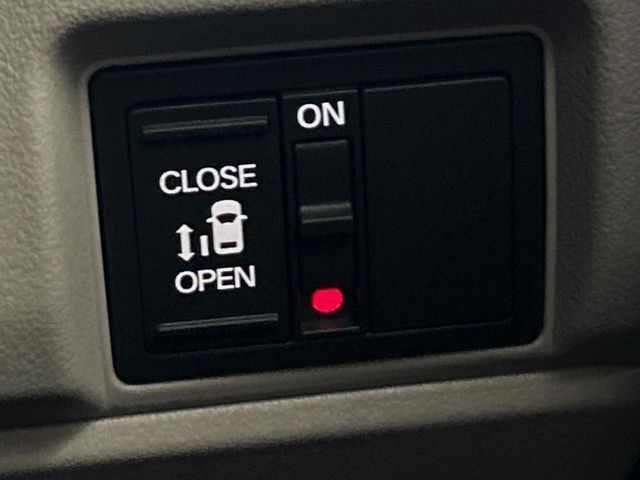 HONDA N BOX 2024 Image 31