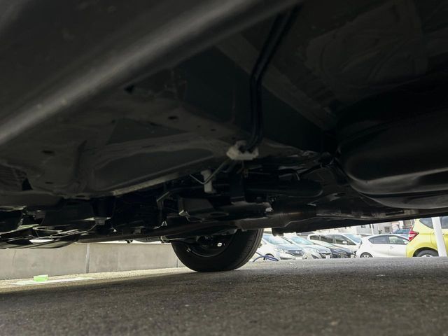 HONDA N BOX 2024 Image 31