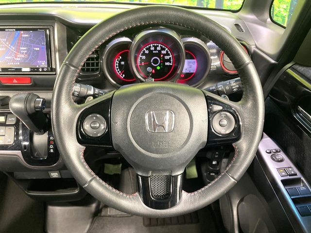 HONDA N BOX CUSTOM 2015 Image 31