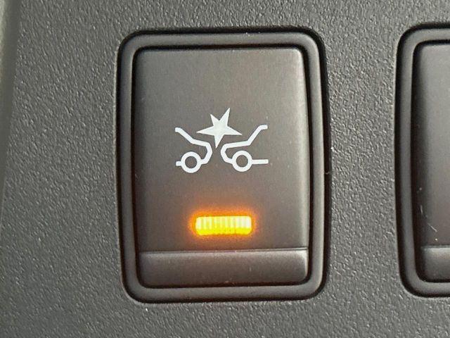 NISSAN SERENA  S-HYBRID 2015 Image 31