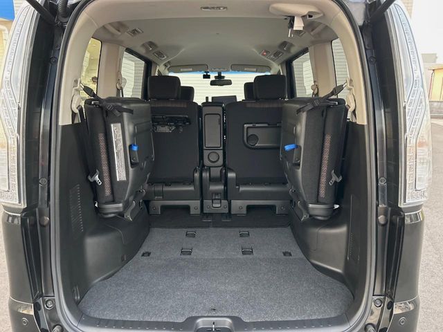 NISSAN SERENA  S-HYBRID 2015 Image 31