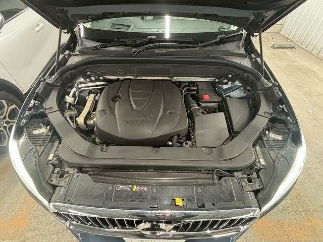 VOLVO XC60 2018 Image 31