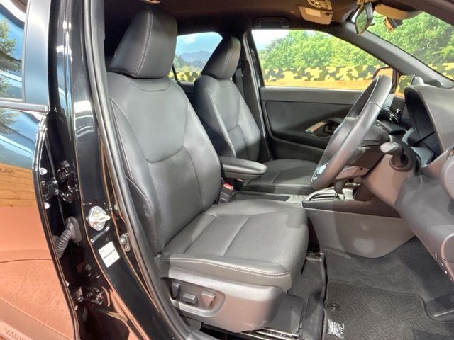 TOYOTA YARIS CROSS HYBRID 2025 Image 31