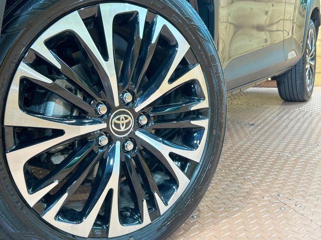 TOYOTA YARIS CROSS HYBRID 2025 Image 31