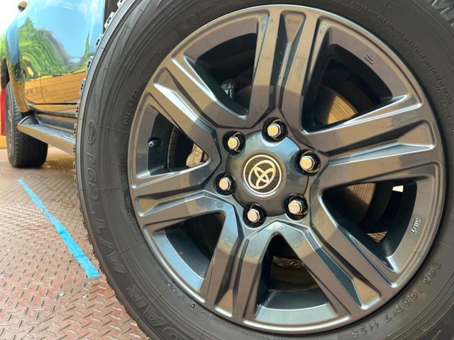 TOYOTA HILUX 4WD 2021 Image 31