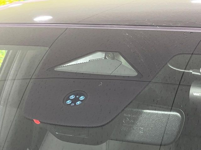 HONDA ZR-V E:HEV 2024 Image 31