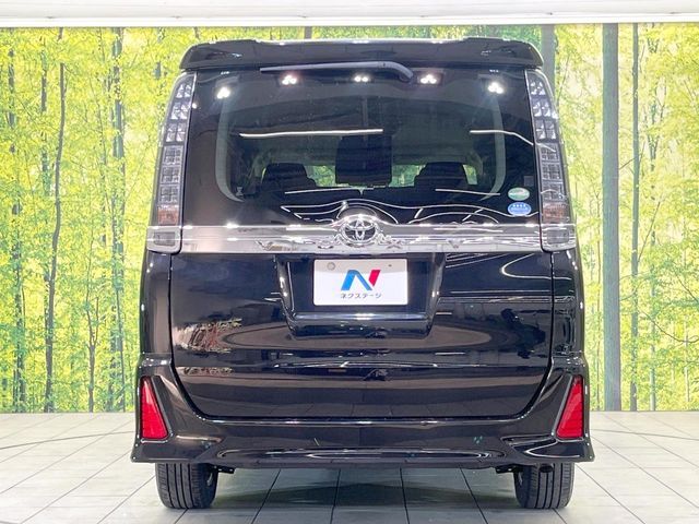 TOYOTA VOXY 2015 Image 31