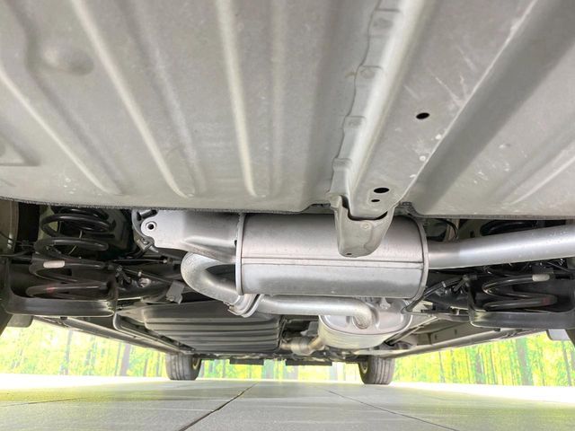 TOYOTA VOXY 2015 Image 31