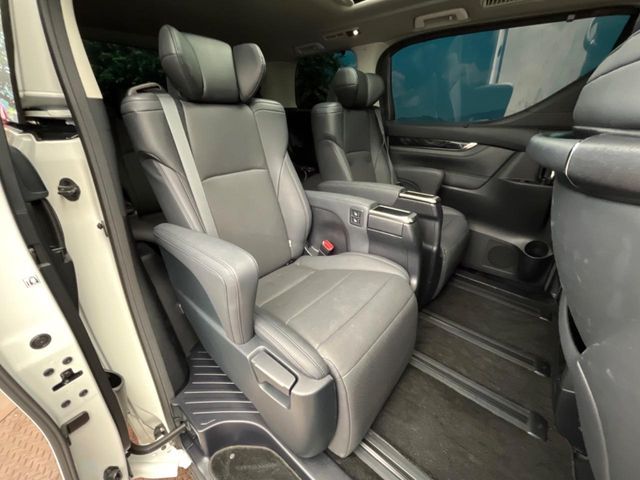 TOYOTA ALPHARD 2023 Image 31