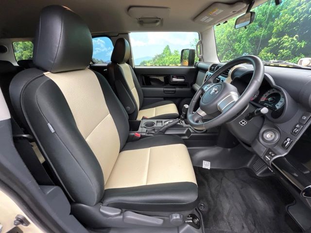 TOYOTA FJ CRUISER 4WD 2017 Image 31