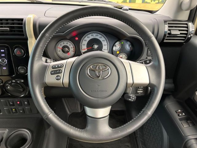 TOYOTA FJ CRUISER 4WD 2017 Image 31