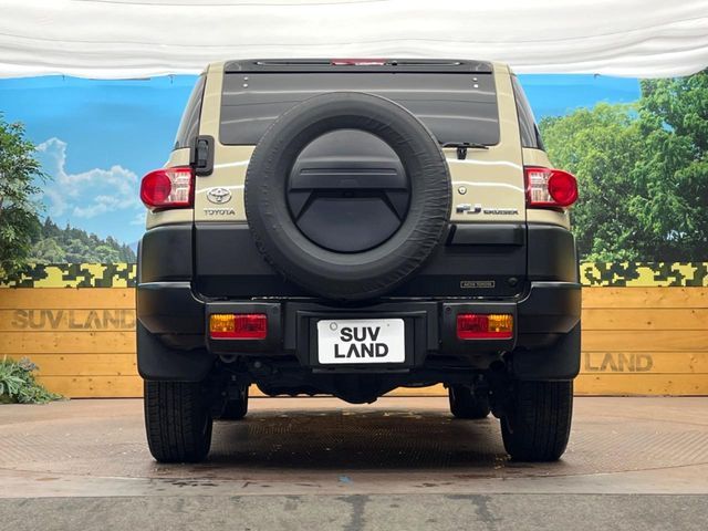 TOYOTA FJ CRUISER 4WD 2017 Image 31