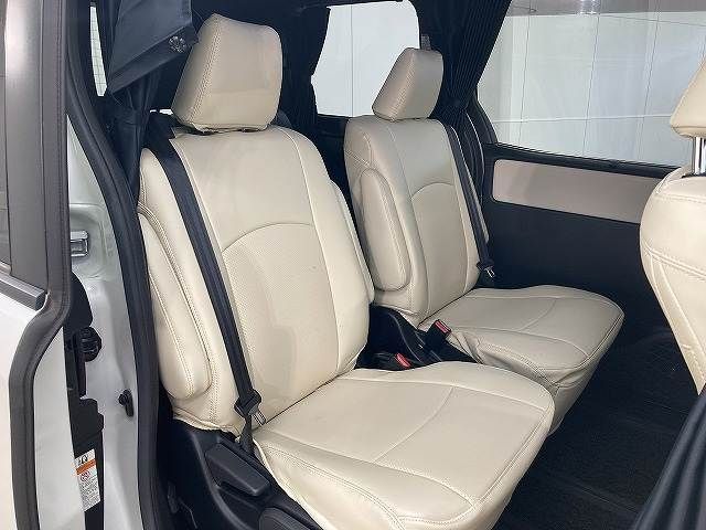 TOYOTA NOAH 2019 Image 31