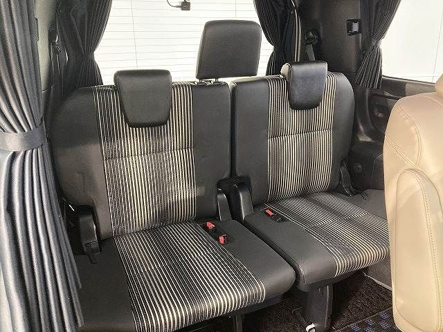 TOYOTA NOAH 2019 Image 31