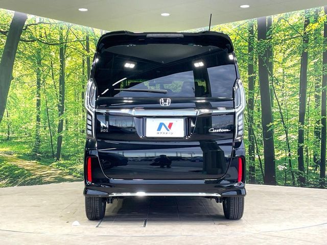 HONDA N BOX CUSTOM 2022 Image 31