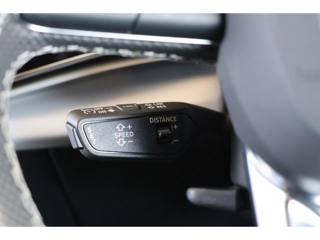 AUDI Q8 2022 Image 31